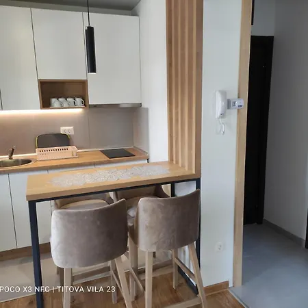 23 Titova Апартаменты