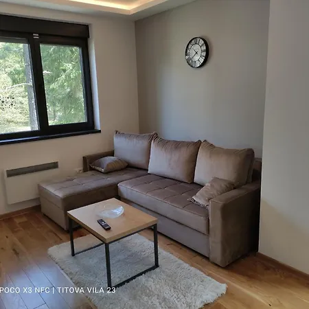 Апартаменты 23 Titova Palisat