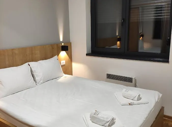 23 Titova アパート