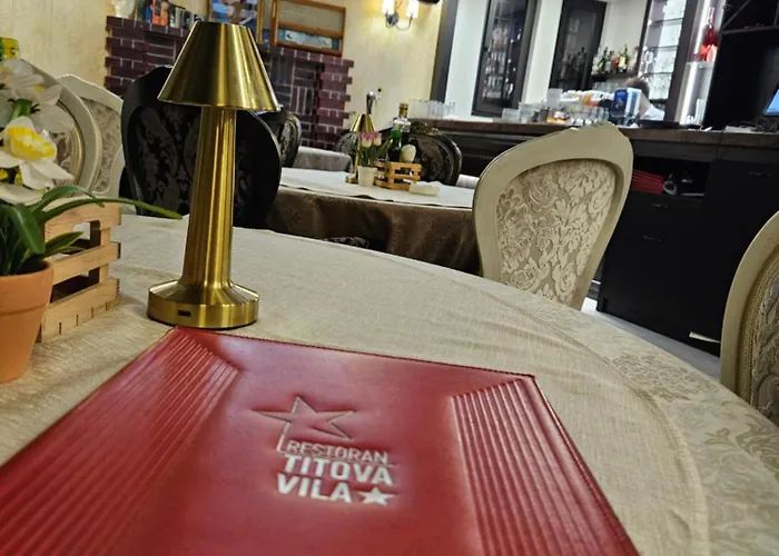 アパート 23 Titova